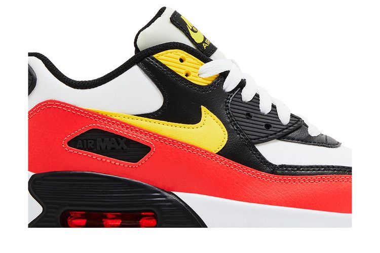 Кроссовки Nike Air Max 90 Leather GS 'Chrome Yellow Black Crimson', белый — фото 3