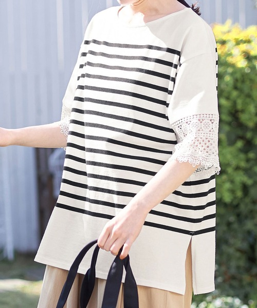 

Футболка из хлопка с кружевными рукавами Viola e Viola, черная