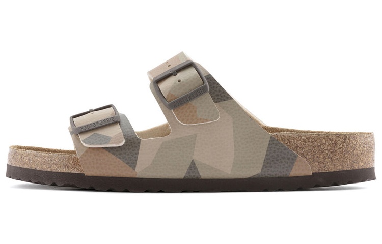 Шлепанцы Arizona унисекс камуфляж коричневый Birkenstock
