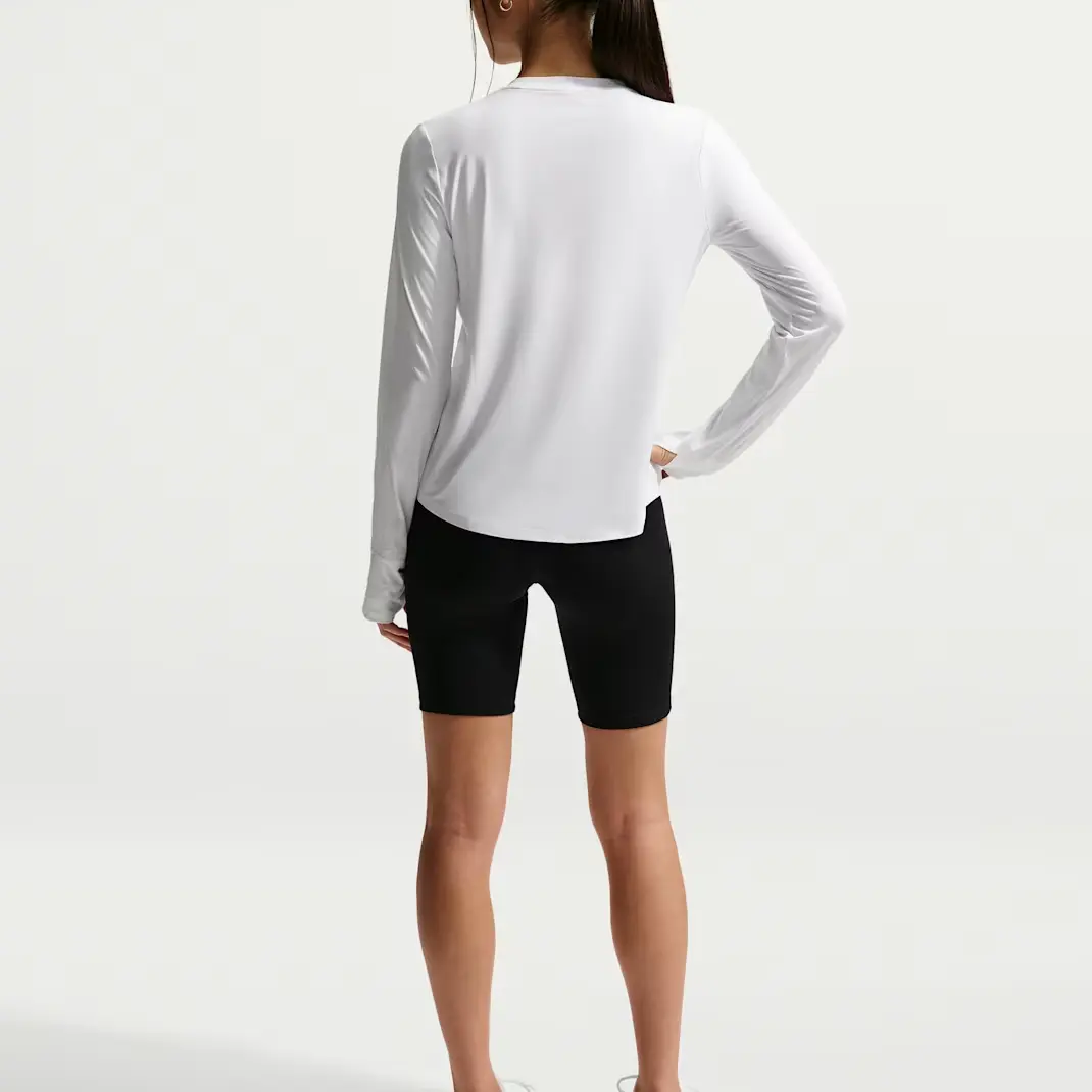 Классическая женская футболка Dri-FIT с длинным рукавом Nike, белый/черный — фото 4
