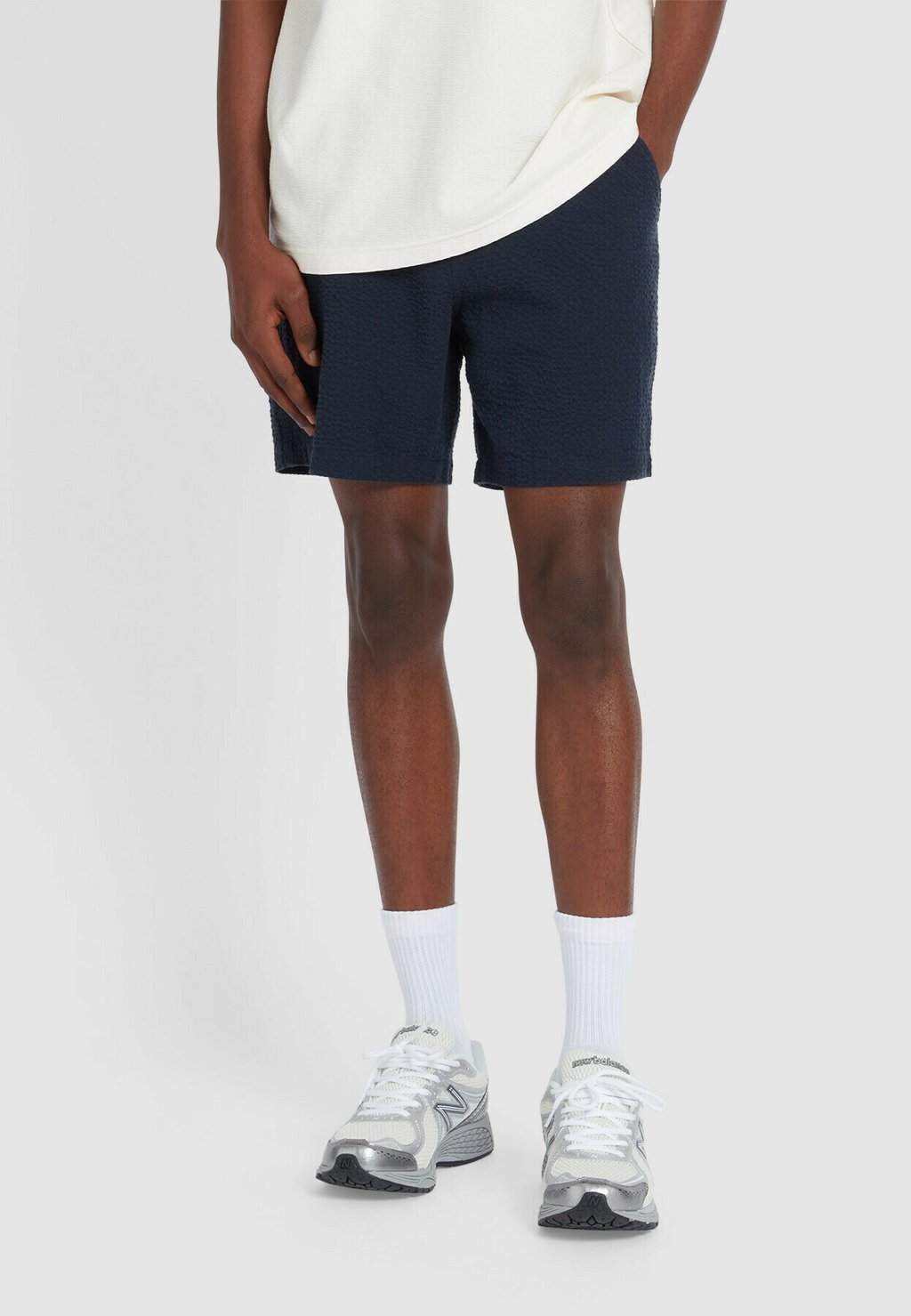 

Шорты REDWALD SEERSUCKER SHORTS Farah, темно-синий