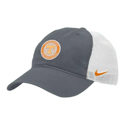 

Бейсболка Nike Tennessee Heritage86 College Trucker Hat, цвет Flint Grey