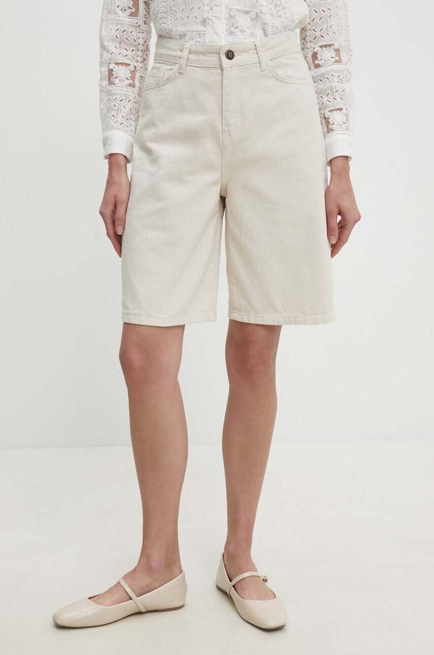 

Джинсовые шорты Answear Lab, бежевый