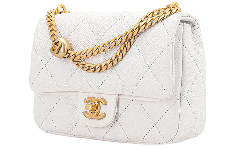 CHANEL Сумка через плечо из тисненой кожи с зернистой текстурой — фото 2