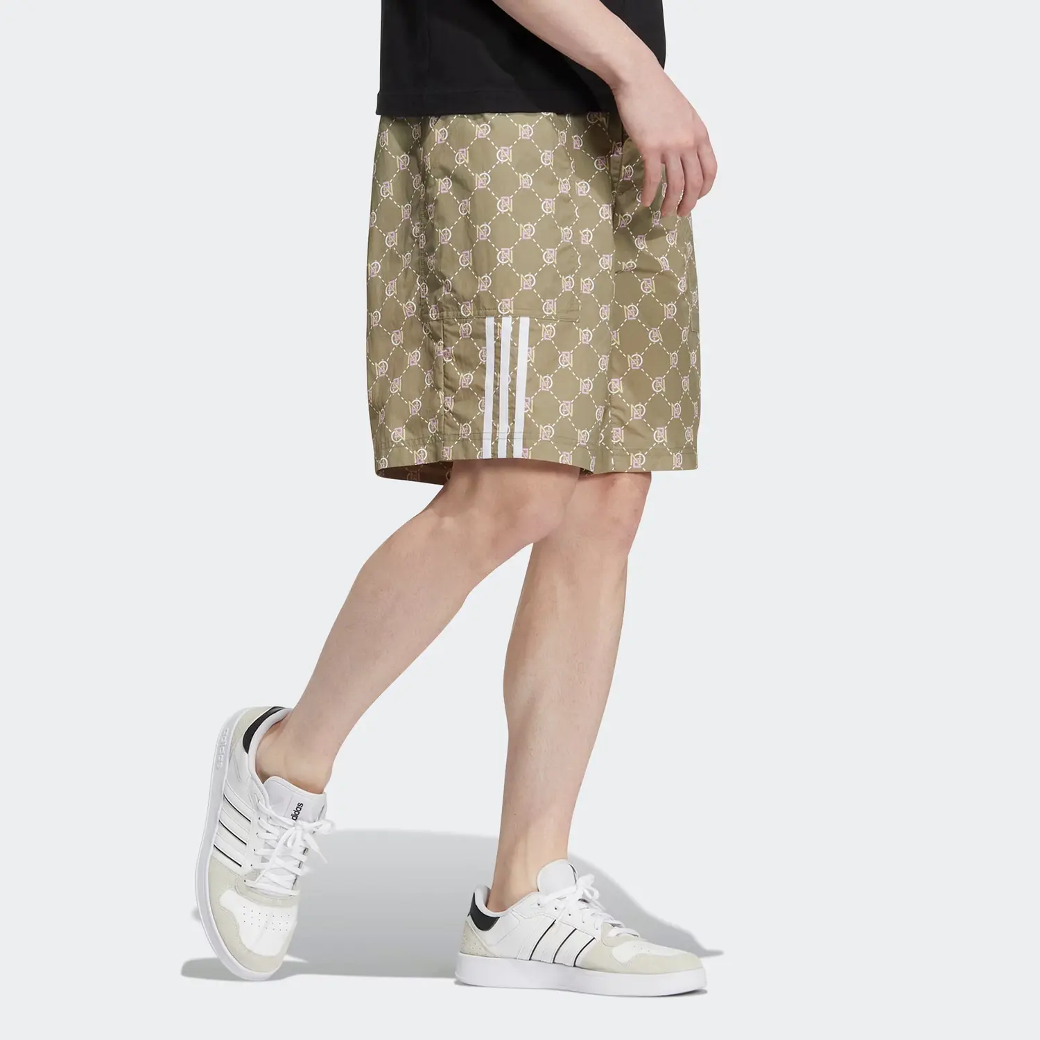 Шорты унисекс светло-умбра Adidas Neo — фото 3