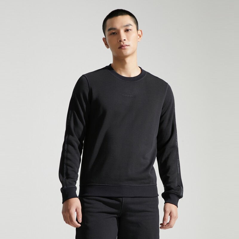 

Рубашка мужская Calvin Klein Sports с круглым вырезом, черный