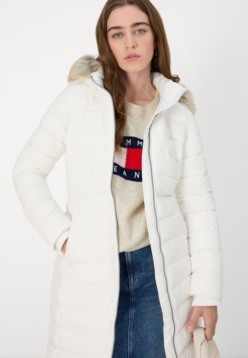 

Пуховик ESSENTIAL HOODED COAT Tommy Hilfiger, белый