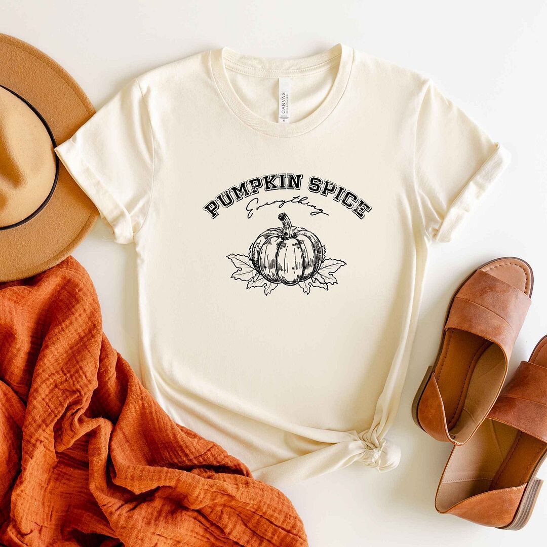

Футболка с короткими рукавами и рисунком Pumpkin Spice Grunge Simply Sage Market