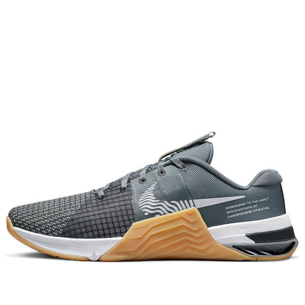 

Кроссовки metcon 8 'smoke grey gum' Nike, серый