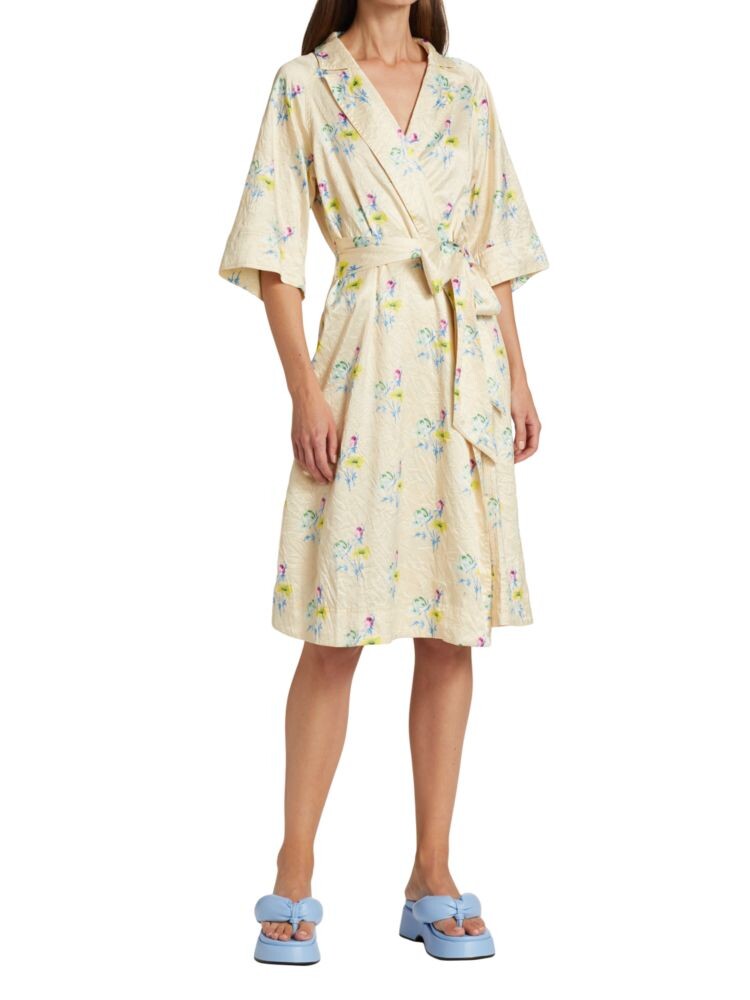 

Атласное платье с запахом и цветочным принтом Ganni, цвет Floral Yellow