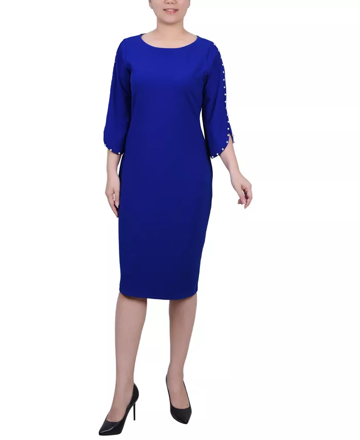

Миниатюрное платье с рукавами 3/4 и отделкой жемчугом NY Collection, синий