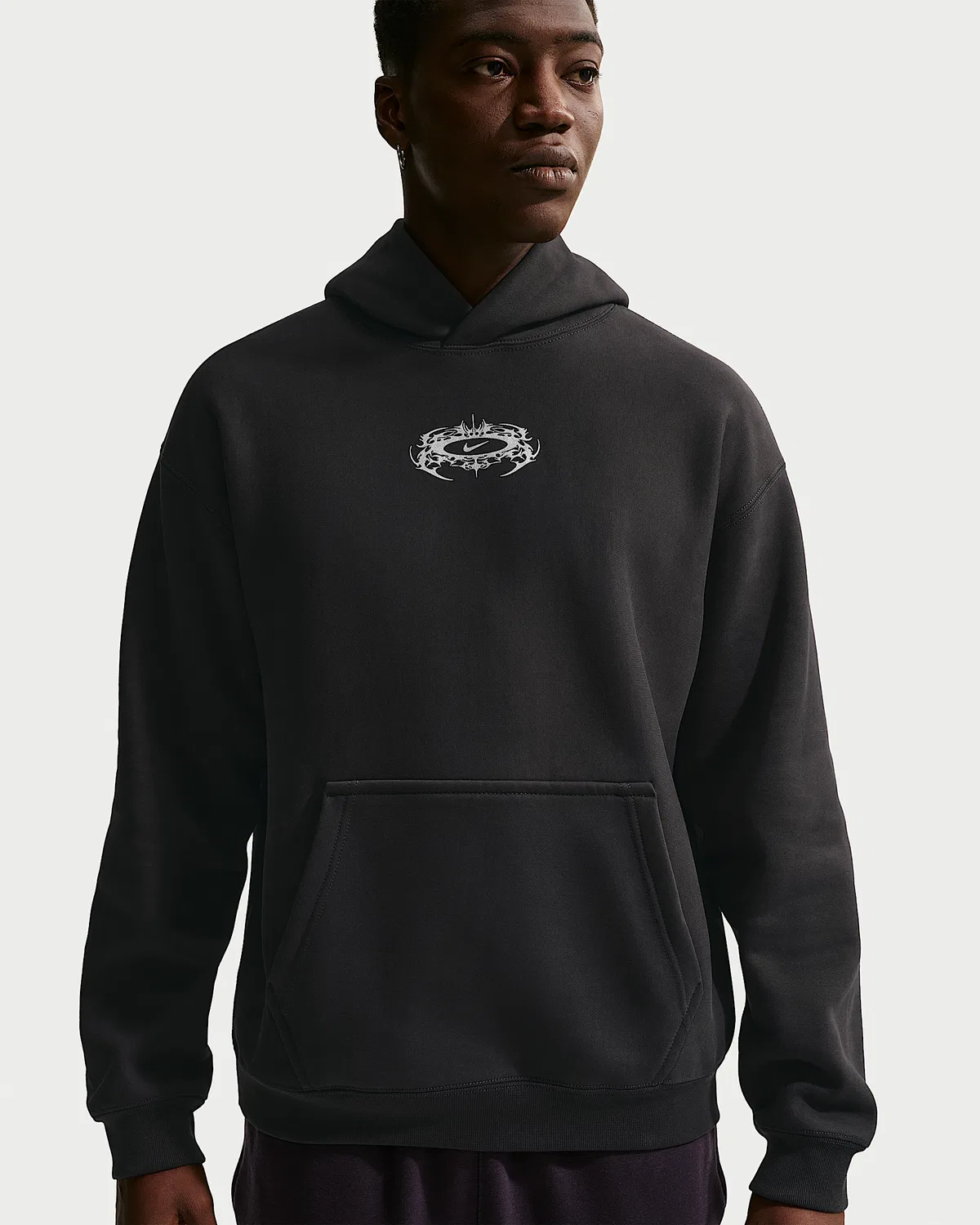 Мужская худи Nike Solo Swoosh, Off Noir — фото 2