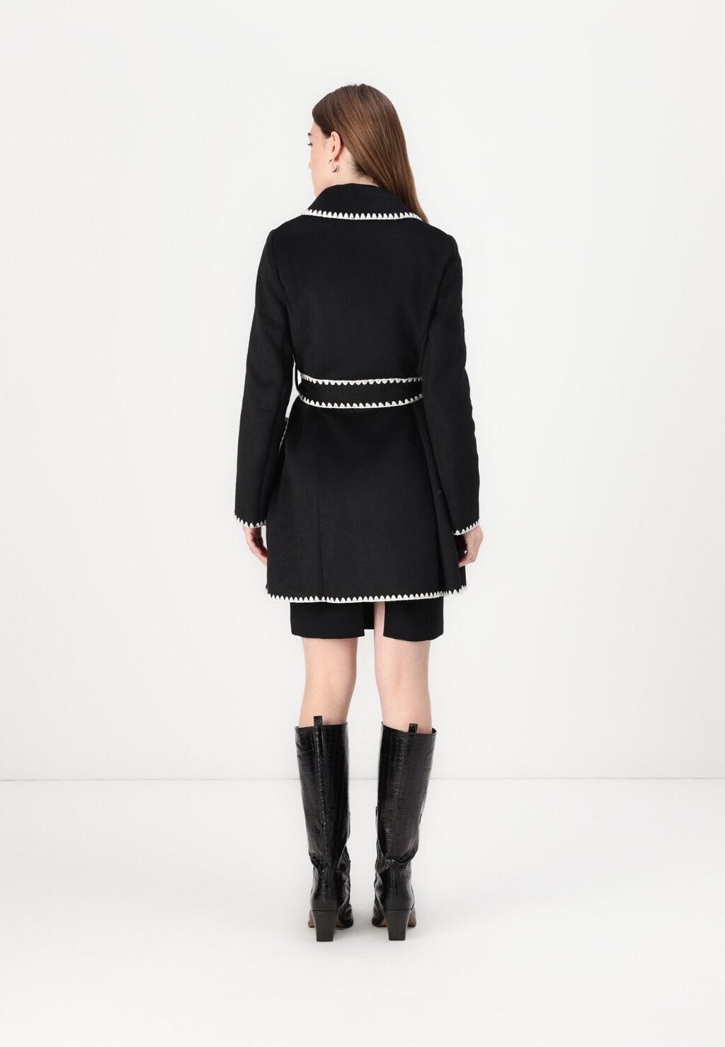 

Классическое пальто VICTOIRE WRAP BELT Guess, черный