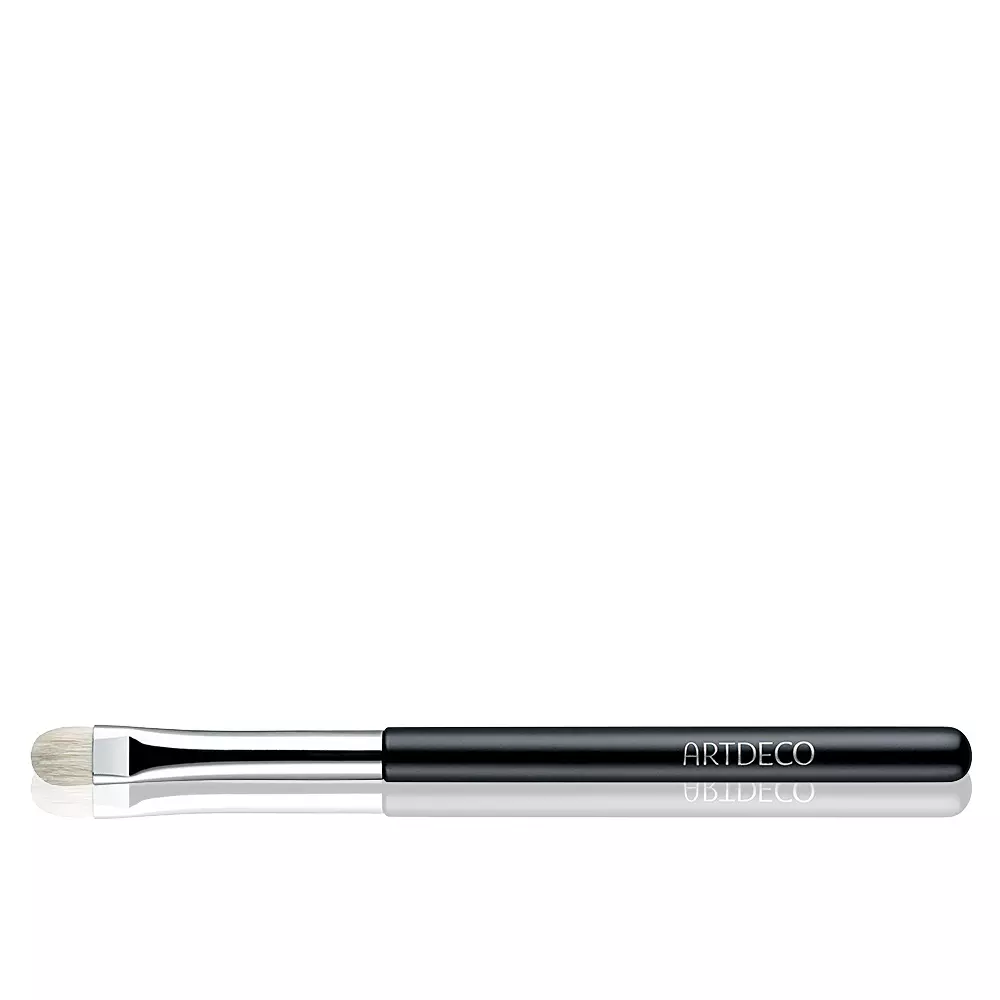 

Кисть для лица Eyeshadow brush premium quality Artdeco, 1 шт.
