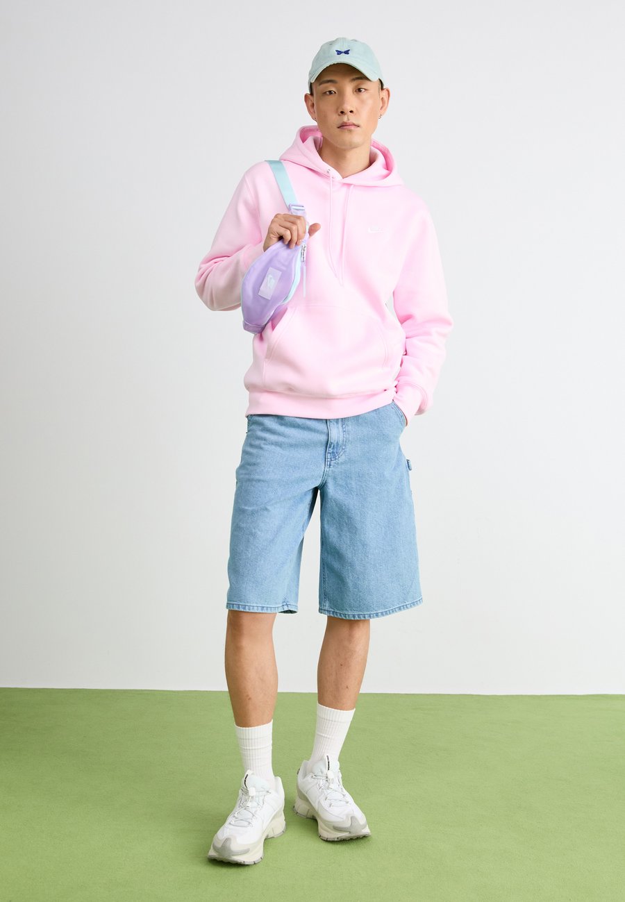 Толстовка Nike Sportswear CLUB , Pink Foam/White/Pink — фото 2