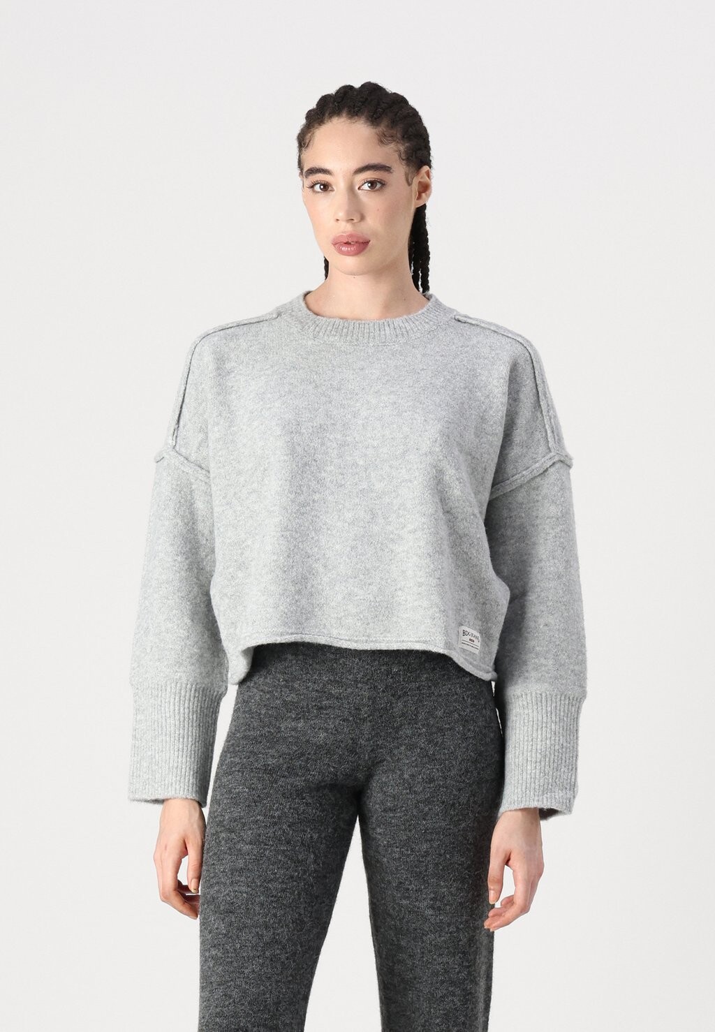 

Джемпер BDG Urban Outfitters, серый