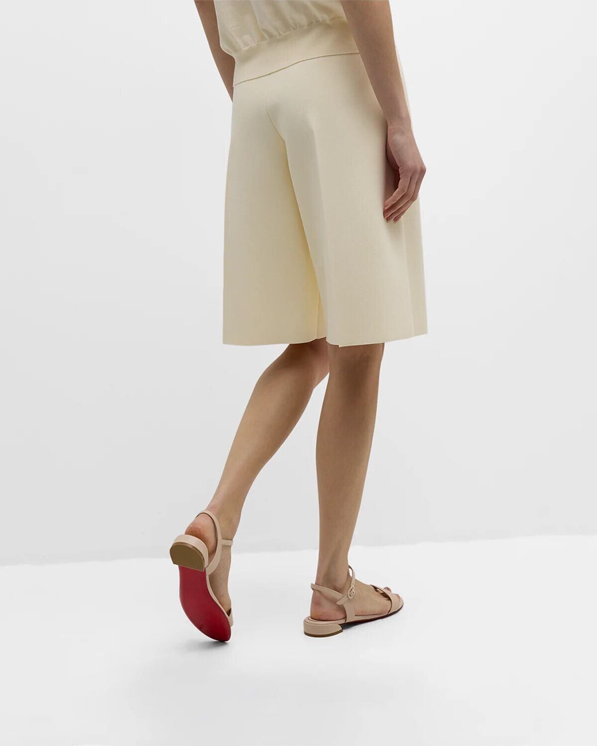 Красные сандалии Sweet Jane с ремешком на щиколотке Christian Louboutin, цвет Leche — фото 2