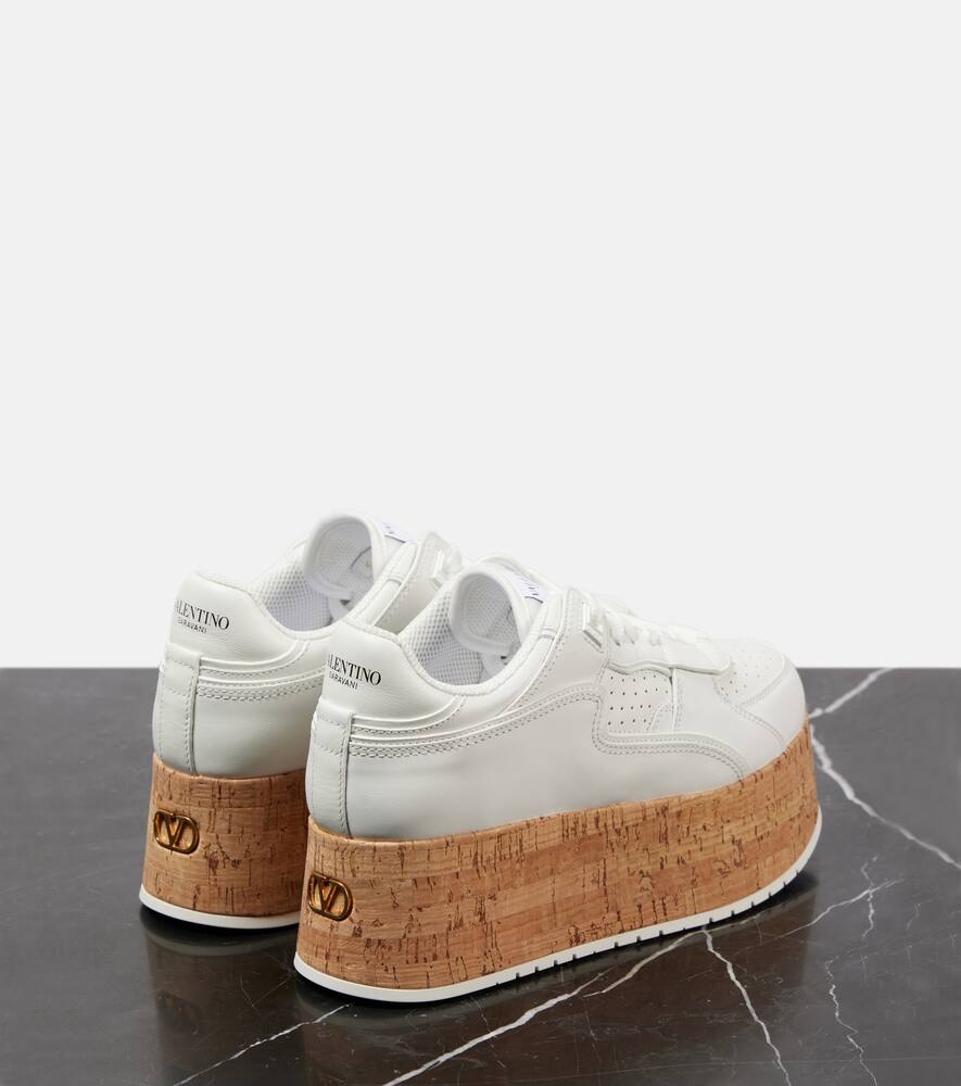 Freedots XL кожаные платформенные кроссовки Valentino Garavani, Bianco/Naturale-Bianco — фото 2