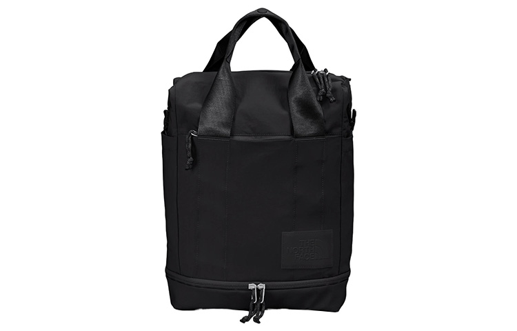 

THE NORTH FACE 26-литровый рюкзак для женщин с морщинистой тканью черный
