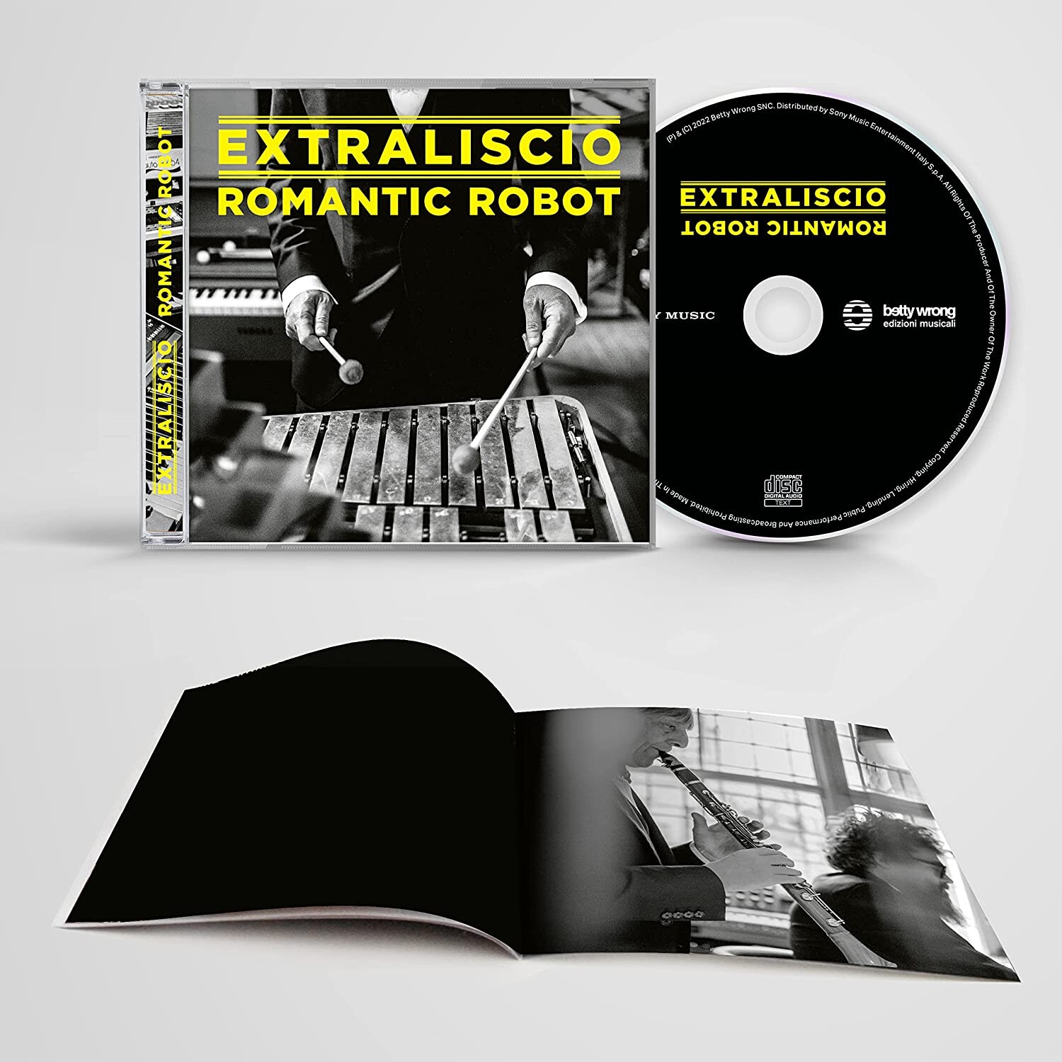 

CD диск Extraliscio: Romantic Robot - Jewelcase