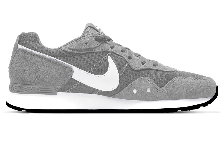 

Кроссовки Nike Venture Runner Light Solar Flare Heather