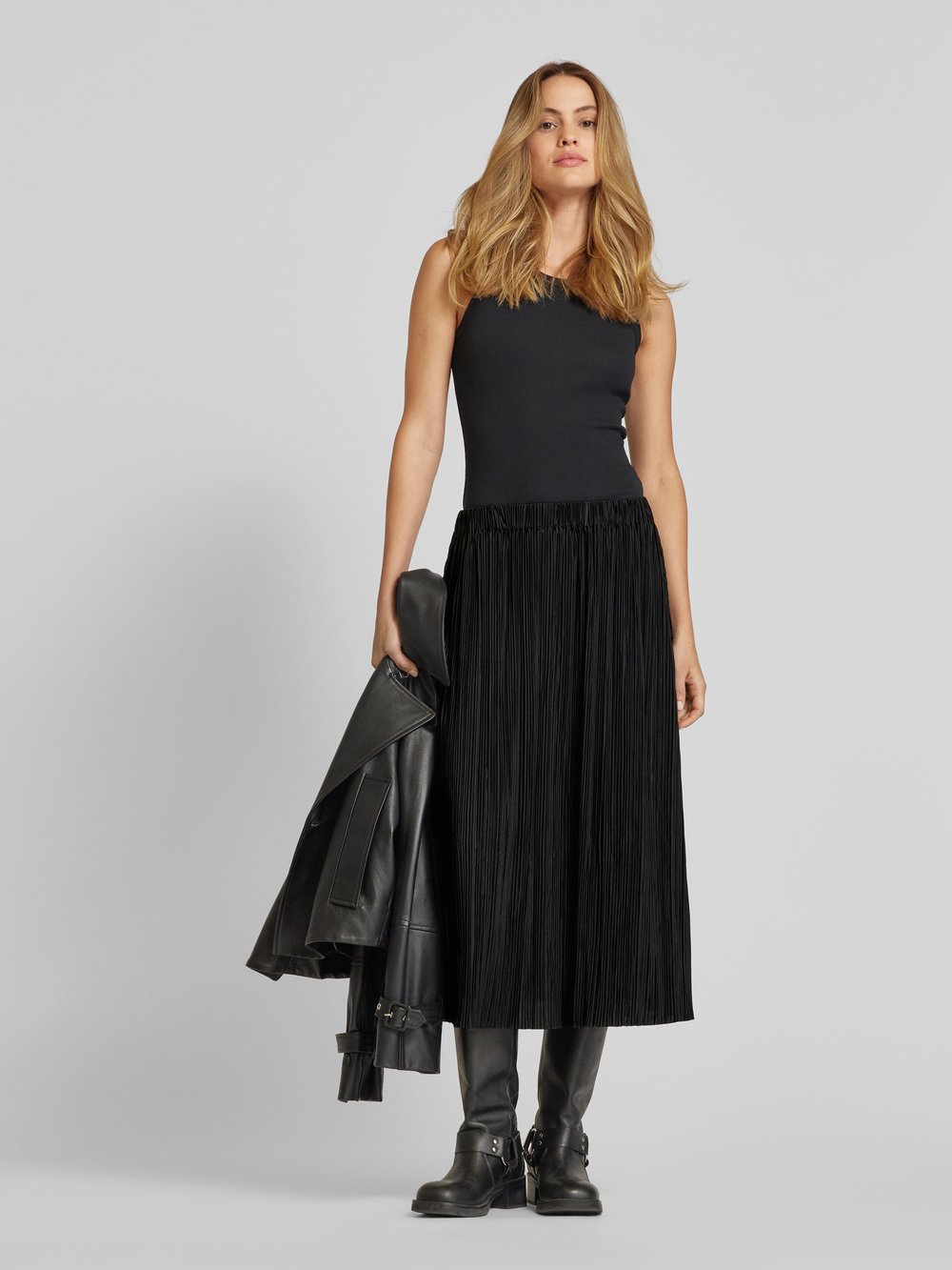 

Юбка миди со складками модель 'UMA' Samsøe Samsøe, черный