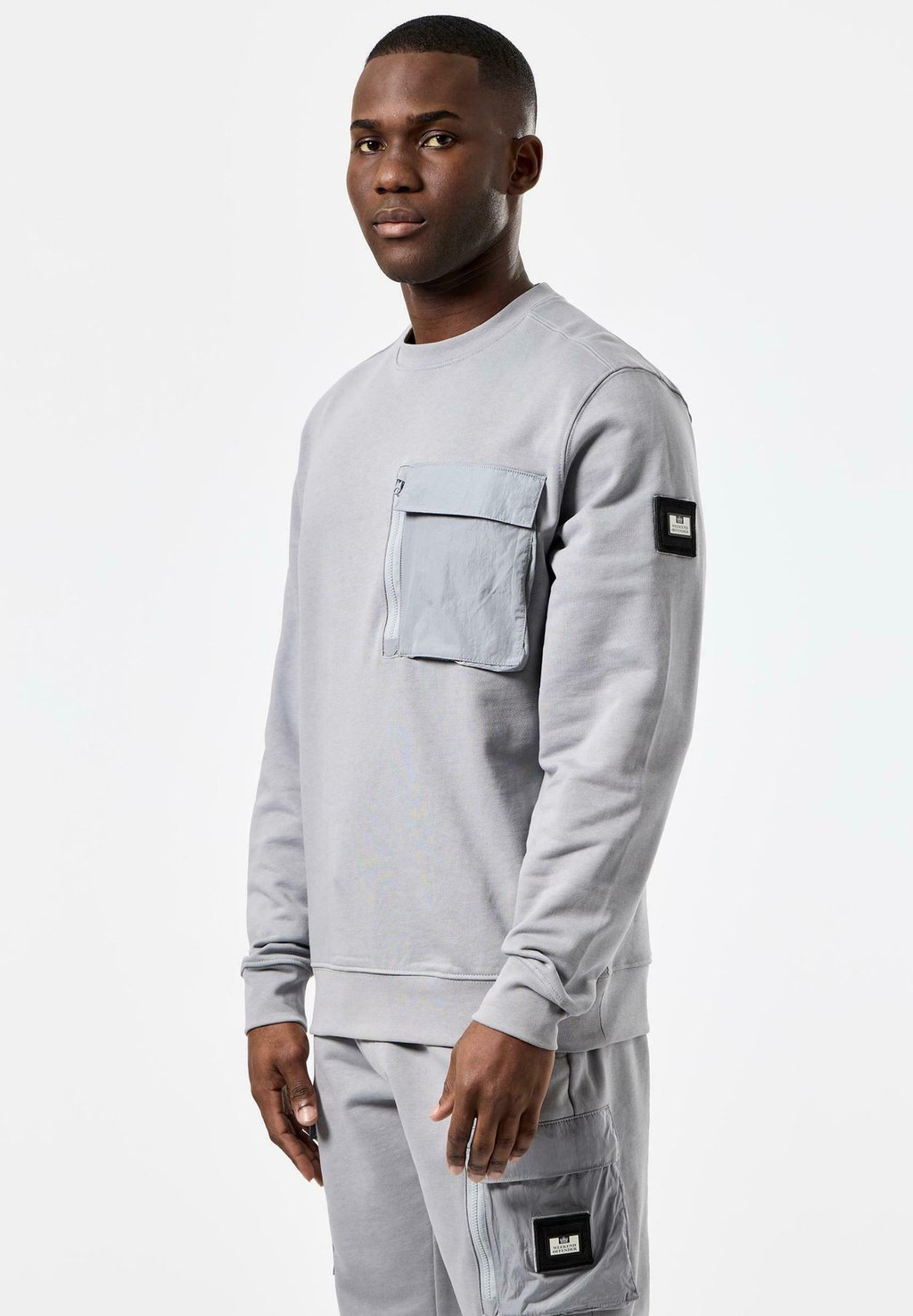 

Толстовка CREW Weekend Offender, пятнистый серый