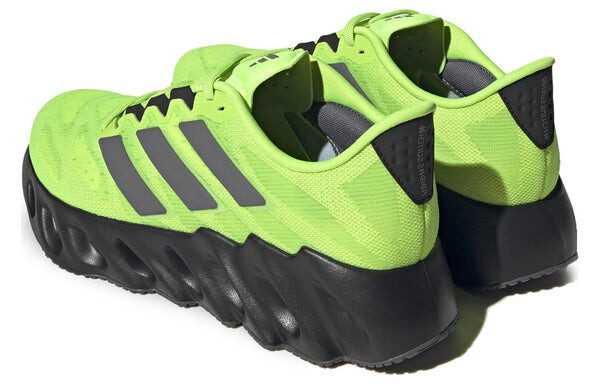 Кроссовки Adidas Switch FWD Running Shoes 'Lucid Lemon Core Black', желтый — фото 4