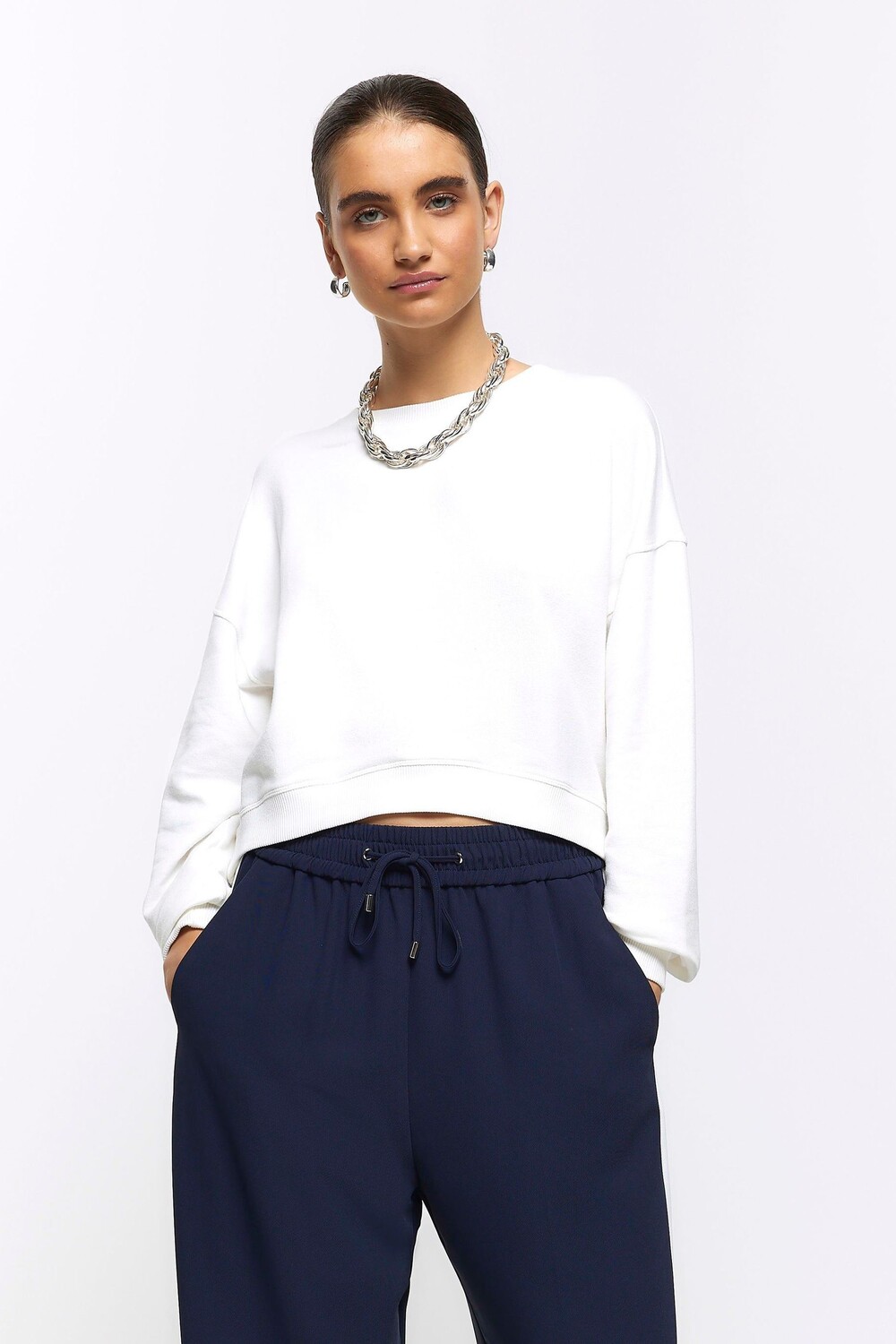 

Короткая однотонная толстовка River Island, белый
