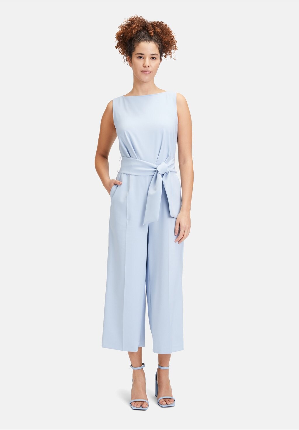 

Комбинезон MIT EINGRIFFTASCHEN Betty Barclay, цвет blue fog