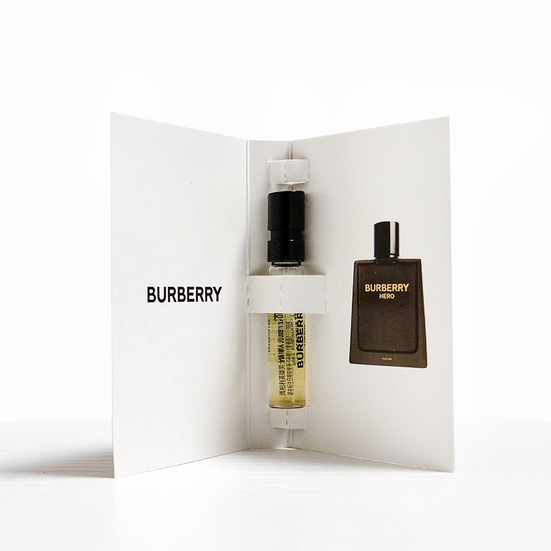Набор пробников мужских духов Hero Parfum Wooden Amber Accord 1,5 мл*3/5 мл Burberry — фото 4