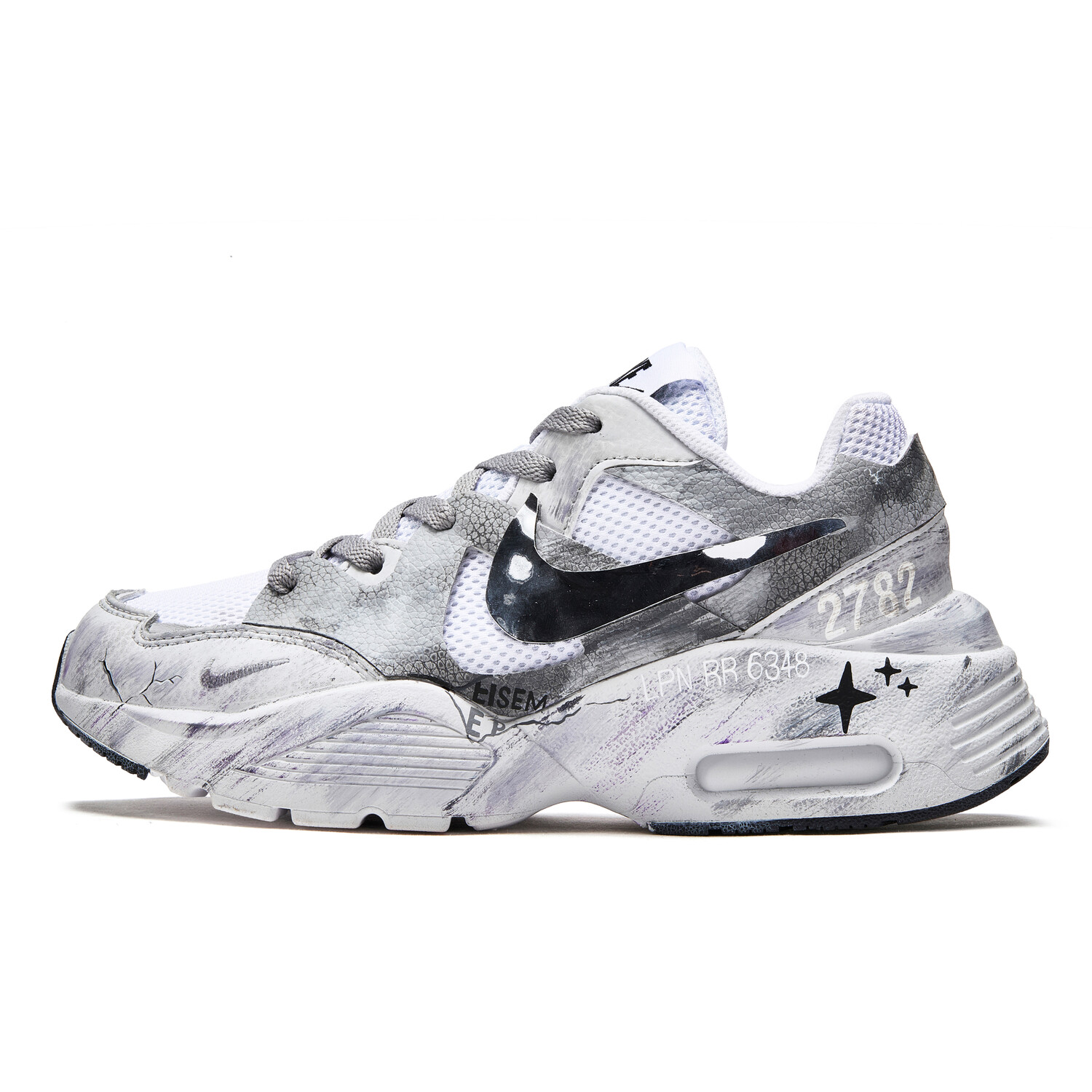 

Кроссовки Air Max Fusion женские с низким верхом серые/белые Nike