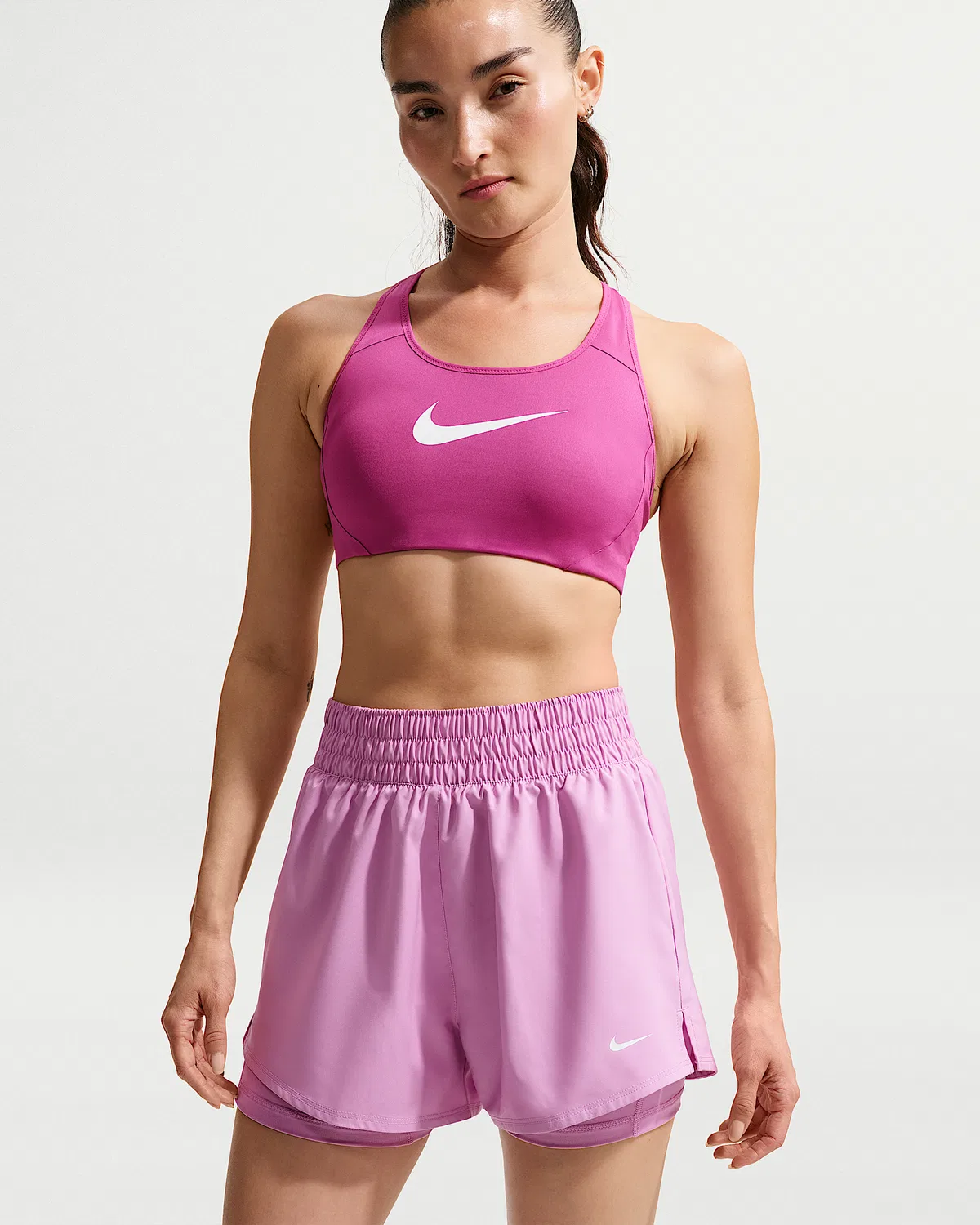 Женские шорты Nike One Dri-FIT с высокой посадкой 3" 2-в-1, Light Magenta/White — фото 2