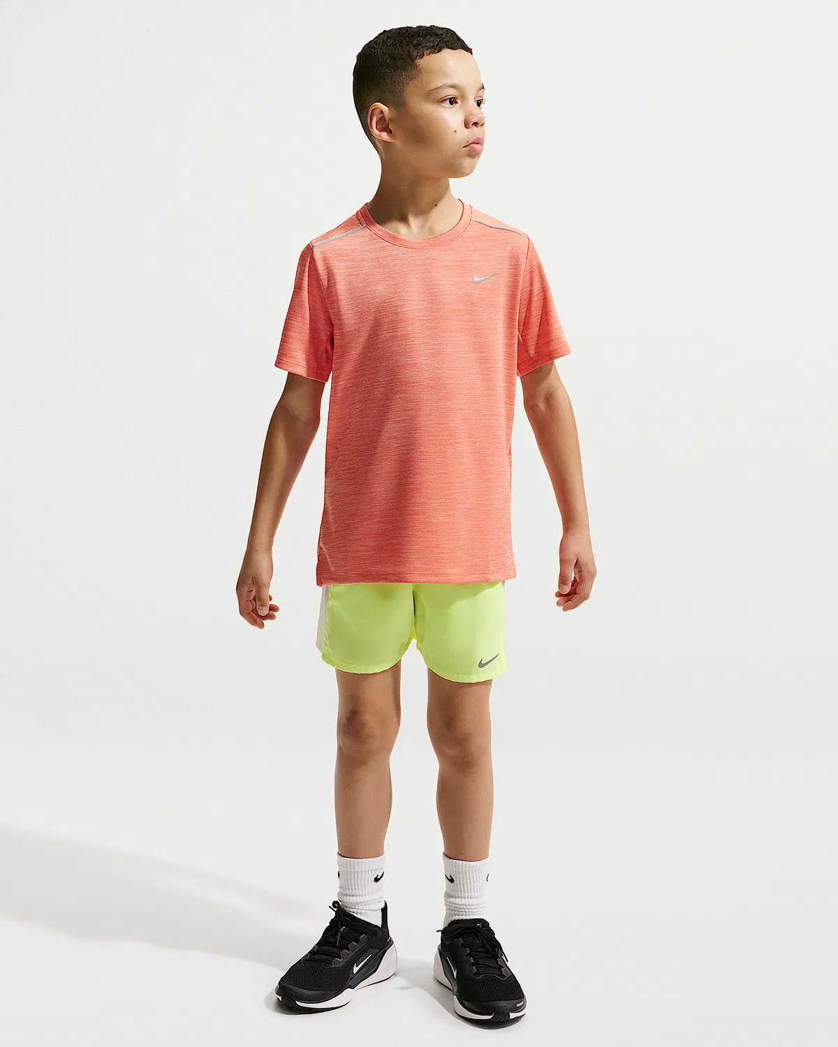 Детские тренировочные шорты Nike Miler Dri-FIT, Volt Ice/Volt Tint