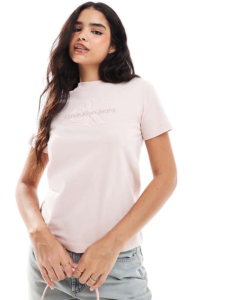 

Футболка из синели с монограммой Calvin Klein Jeans цвета Peach Whip