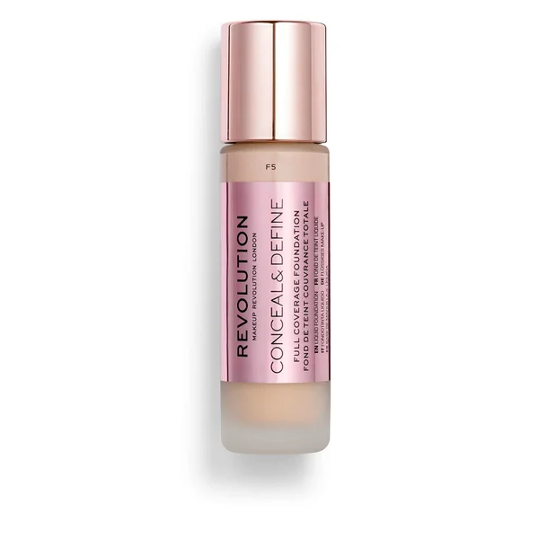 

Скрываем и подчеркиваем тональную основу - f5 Makeup Revolution, цвет f5