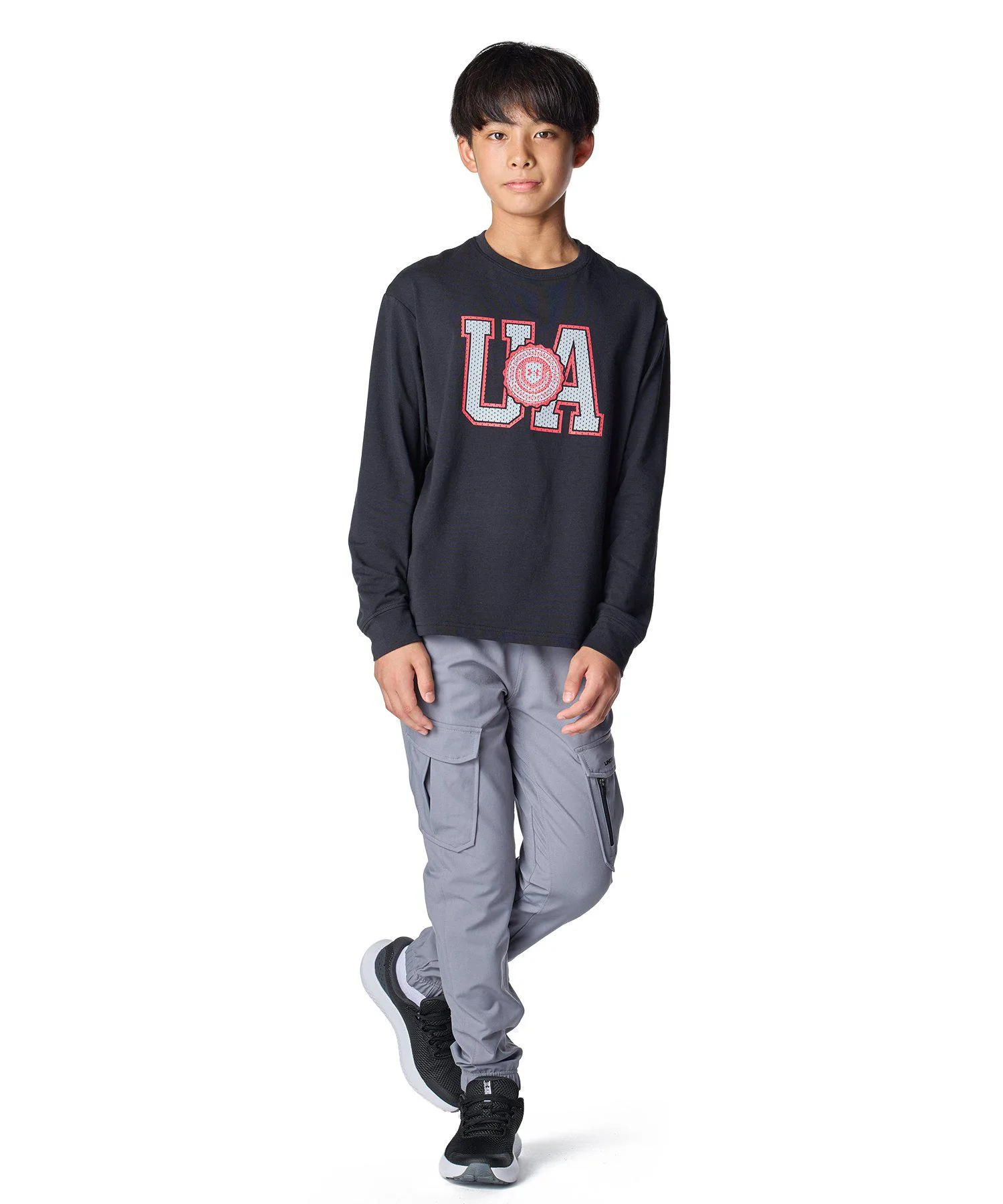 Детская футболка с длинным рукавом Performance Cotton Varsity Logo UNDER ARMOUR чёрная — фото 3