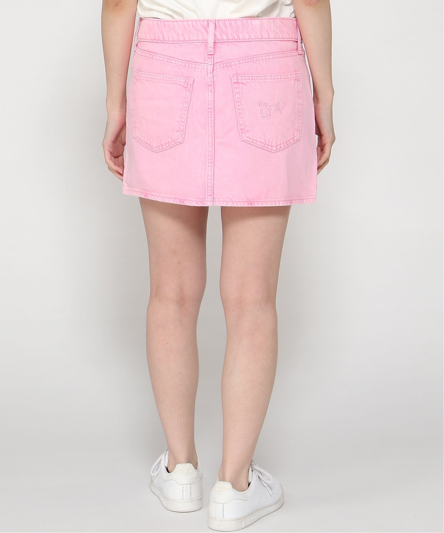 (W) Ультрамягкая джинсовая мини-юбка GAP, FRENCH_PINK — фото 3