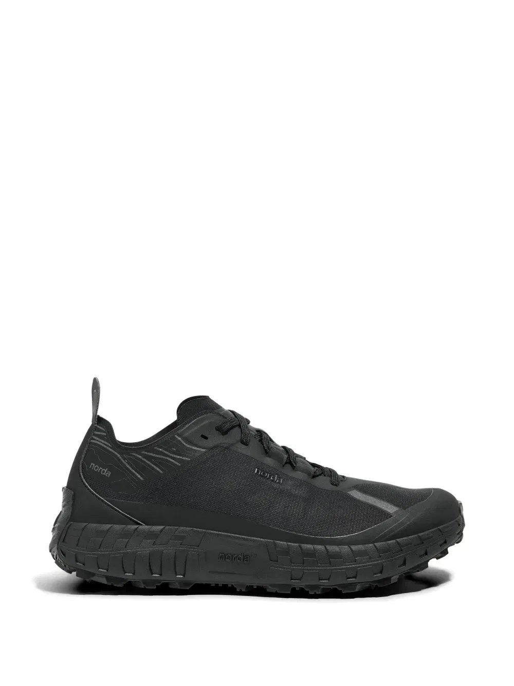 001A кроссовки из светоотражающей сетки norda, черный