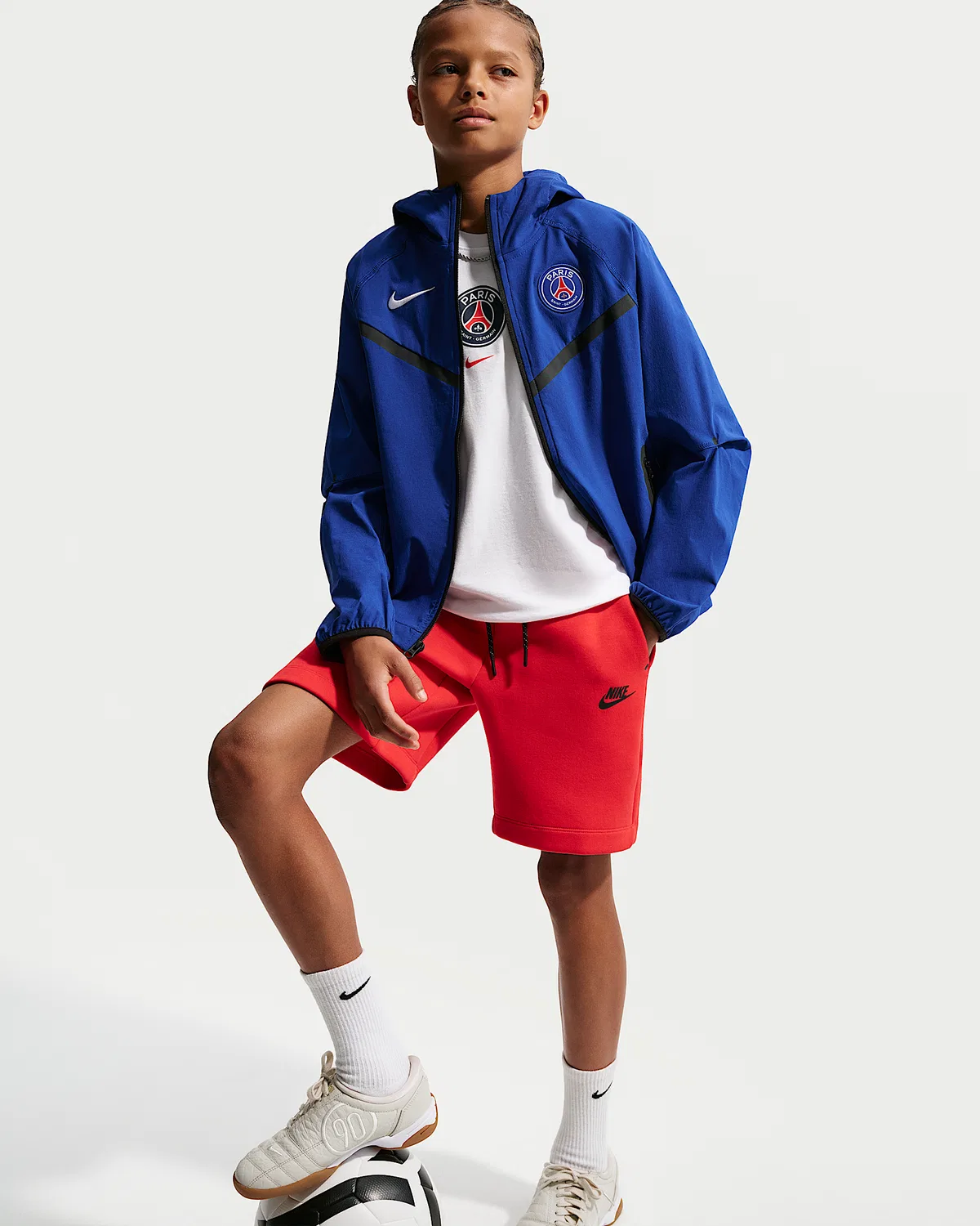 Большие детские Nike Dri-FIT Soccer Woven Anthem Jacket Paris Saint-Germain Tech Home, Old Royal/White/White — фото 3