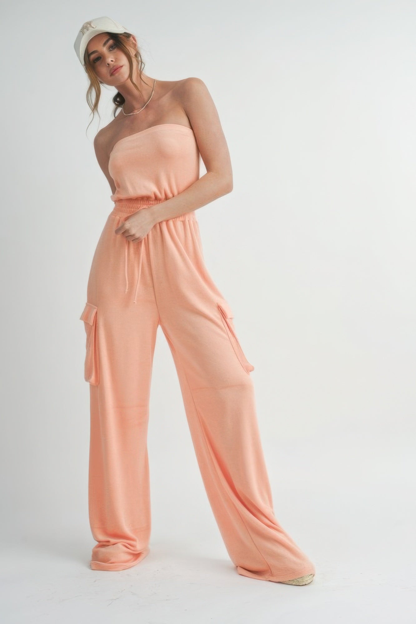 

Комбинезон-труба Romper FASHNZFAB, персиковый