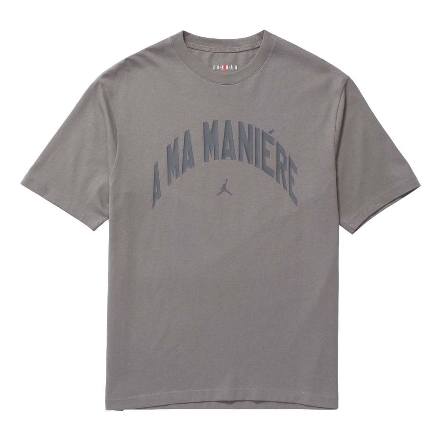

Футболка Air Jordan x A Ma Maniere T-Shirt 'Flat Pewter', серый