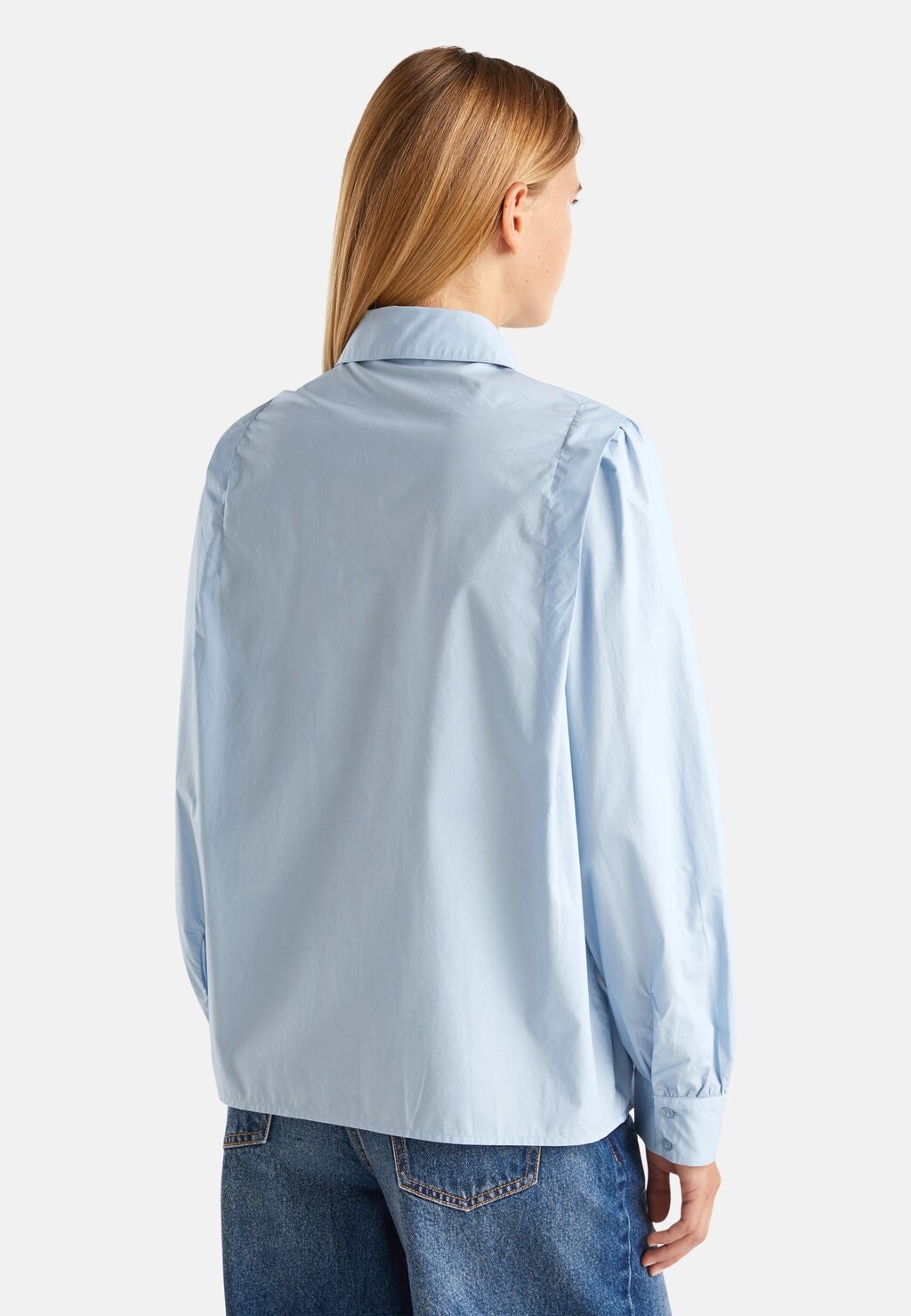 

Блузка на пуговицах RELAXED FIT PLEATED DETAIL ON SHOULDER GATHERS ON SHOULDERS AND CUFFS United Colors of Benetton, синий