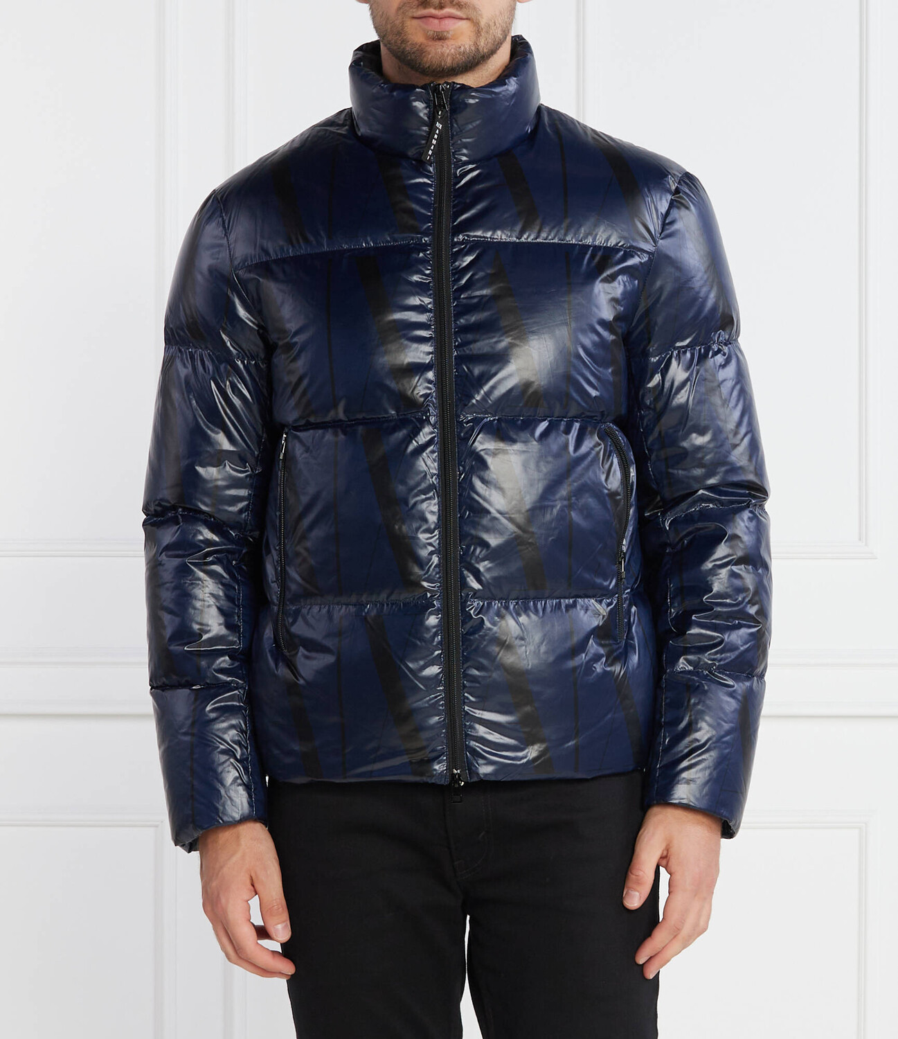 

Куртка Armani Exchange Regular Fit, темно-синий
