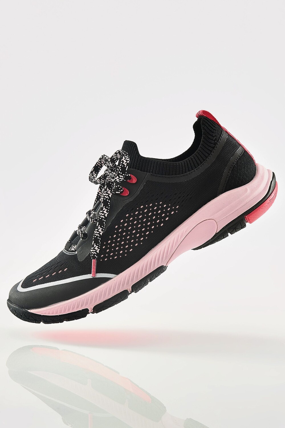 

Active Sports V254W Спортивная обувь для бега Next, черный
