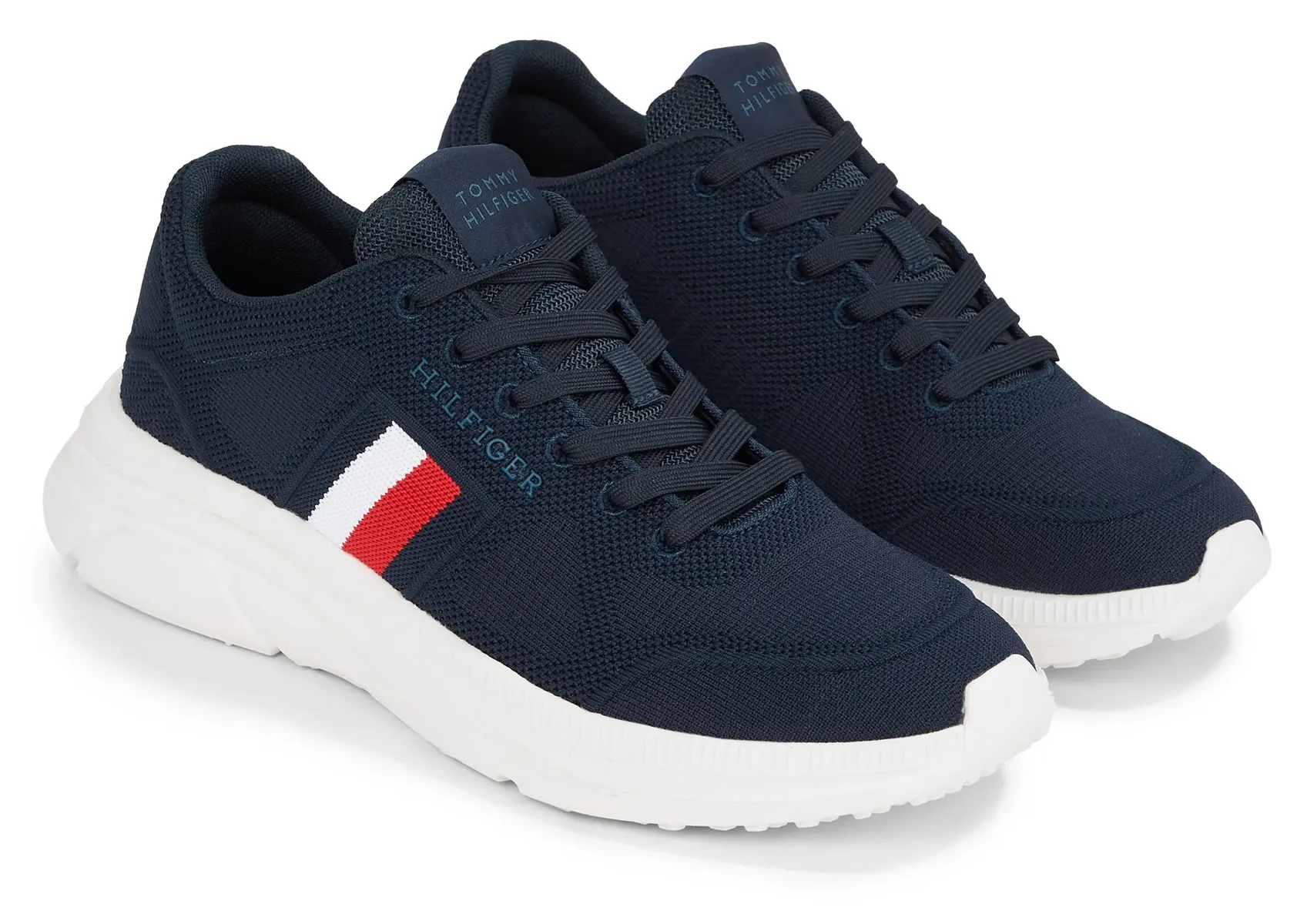 

Кроссовки Tommy Hilfiger "MODERN RUNNER KNIT EVO ESS", синий