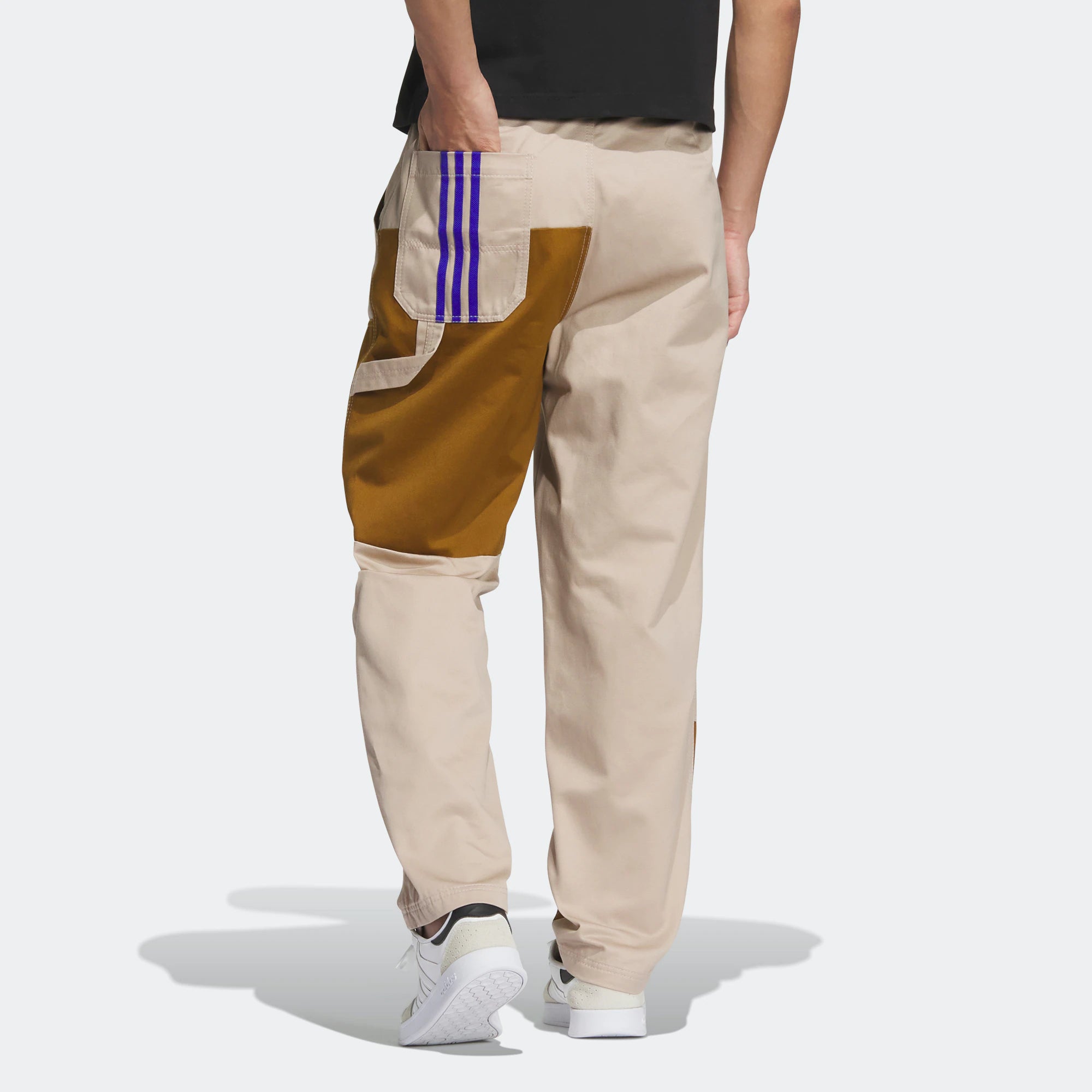 Спортивные брюки adidas Neo City Escape Pants Logo IA6841 — фото 3