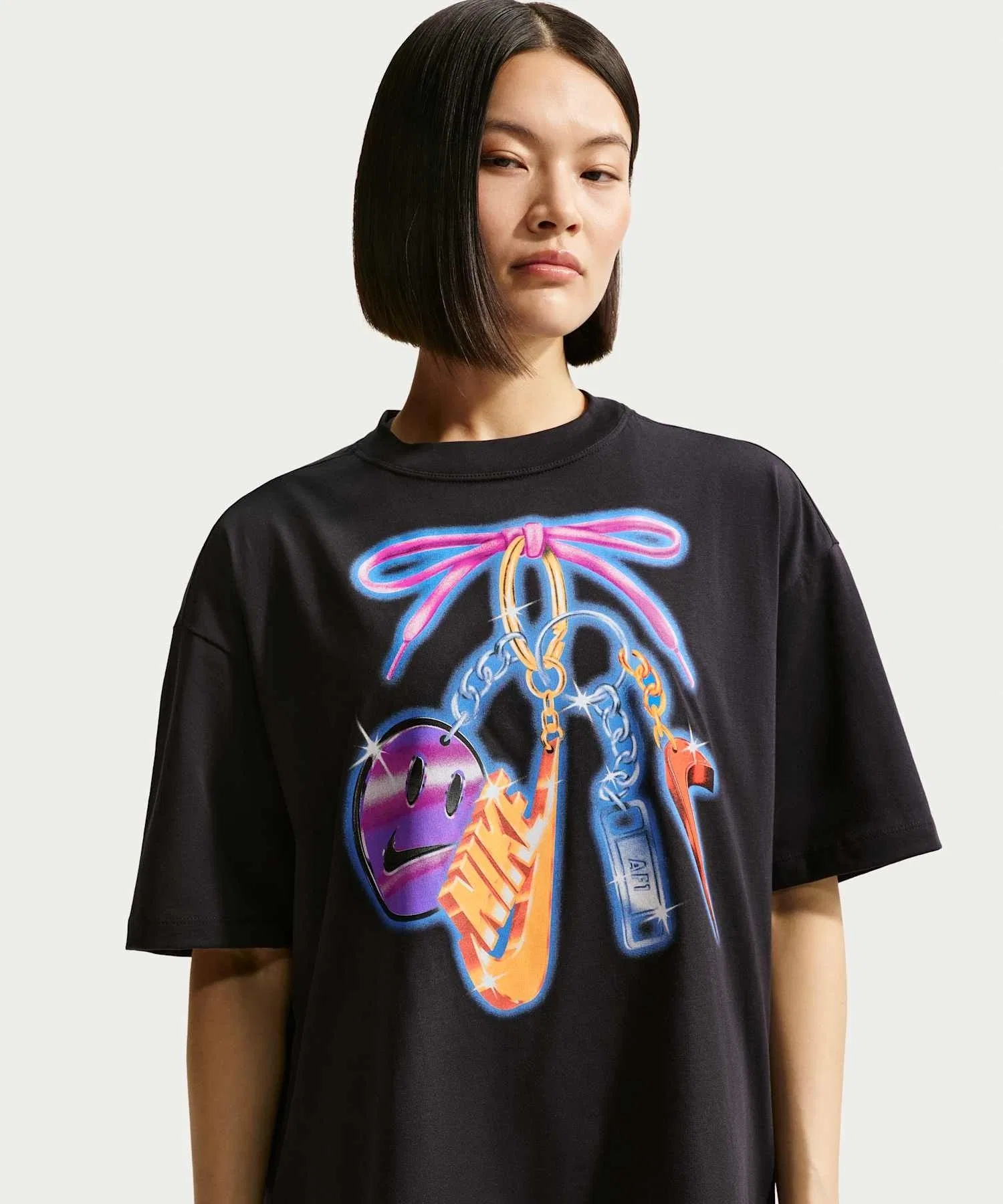 Женская футболка Nike Sportswear Classic oversized