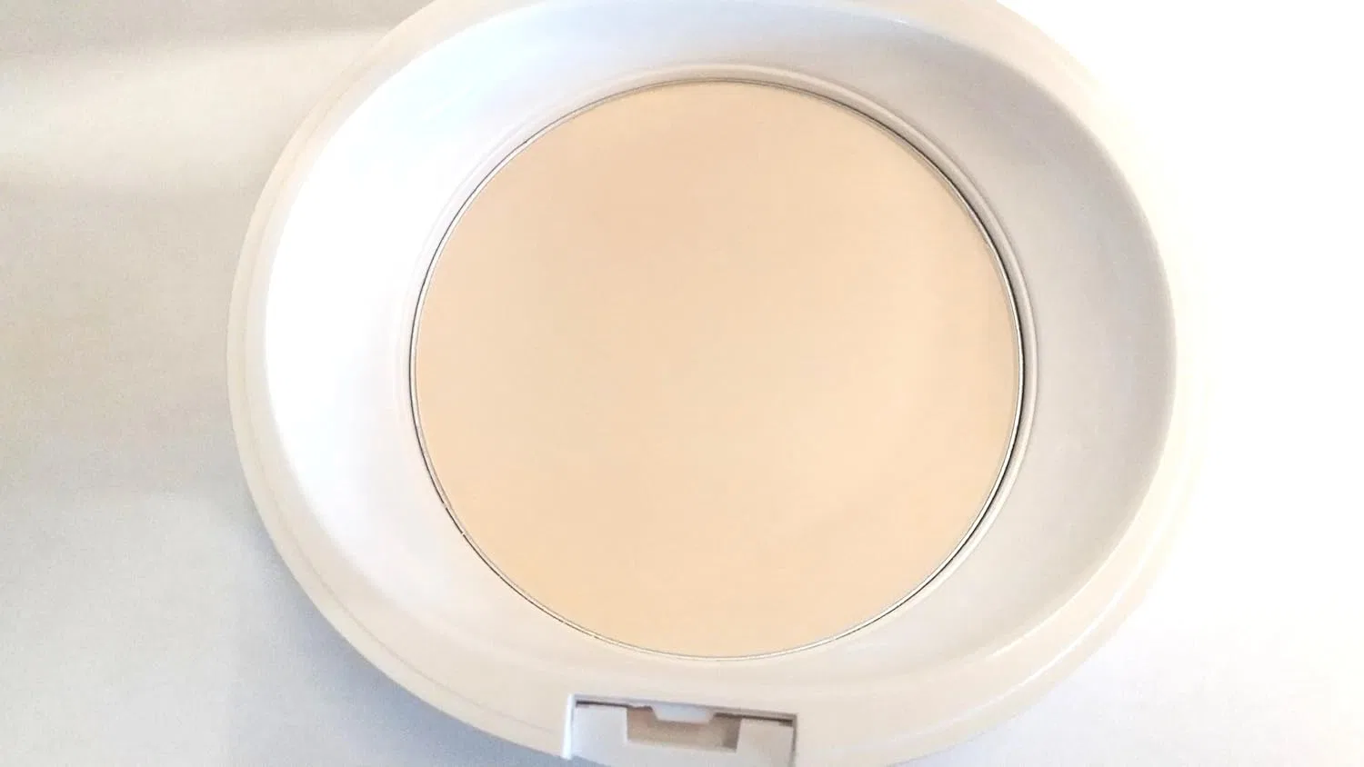Пудра для лица Estefact Essence Powder EX N Face Powder, 23 г, белый — фото 2