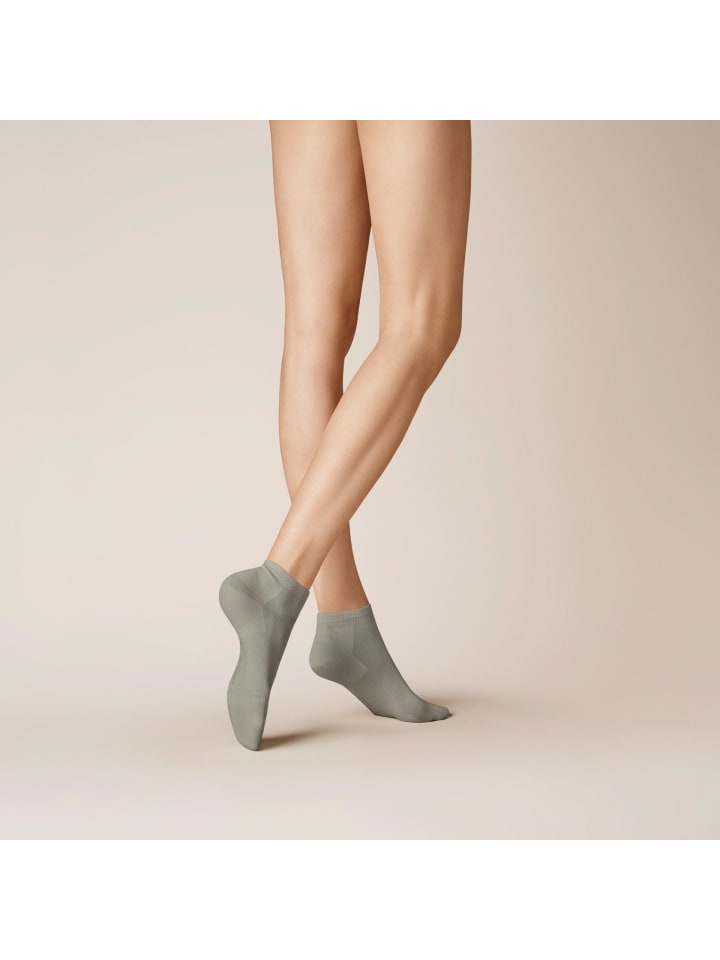 

Kunert Противоскользящие носки для кроссовок Liz светло-серого цвета